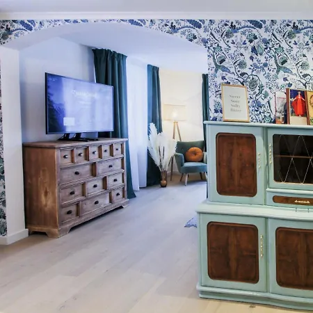 Antoine Serviced By Mirabeau Appartement *