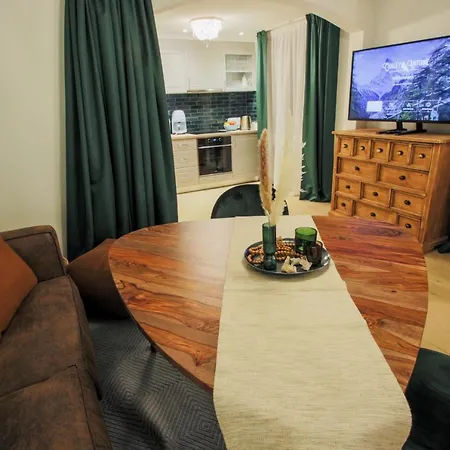 Antoine Serviced By Mirabeau 公寓