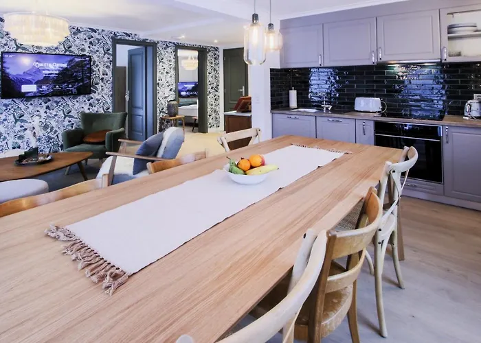 Apartman Antoine Serviced By Mirabeau *