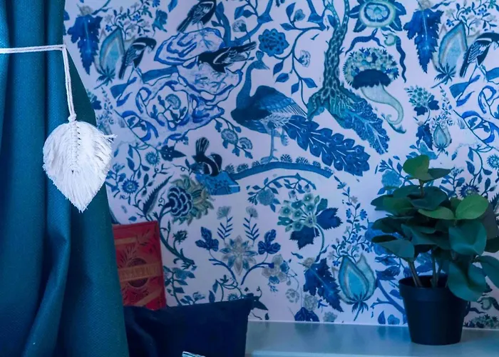 Antoine Serviced By Mirabeau Apartman