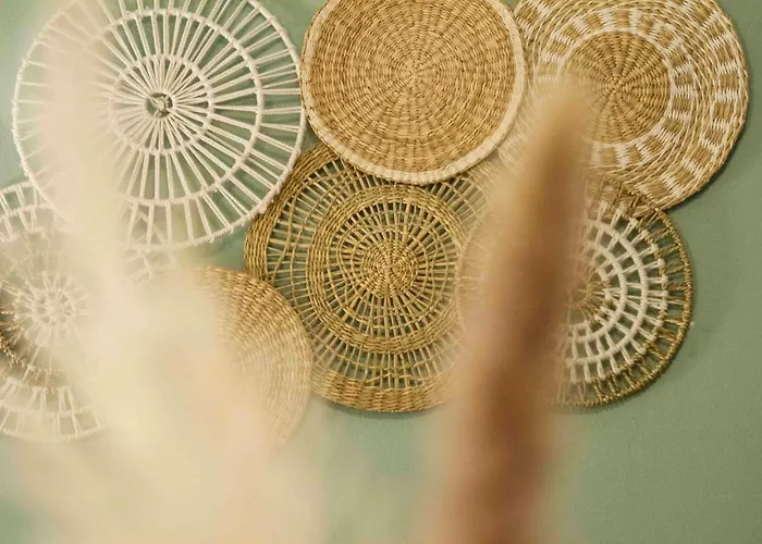 Antoine Serviced By Mirabeau *