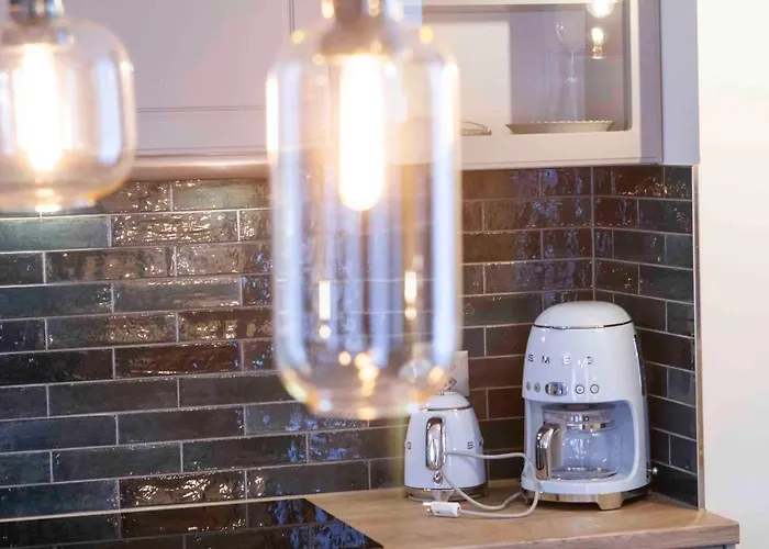 Antoine Serviced By Mirabeau