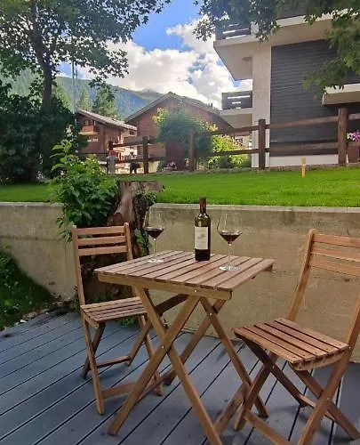 Antoine Serviced By Mirabeau Apartman *