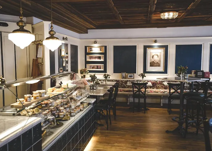 Antoine Serviced By Mirabeau