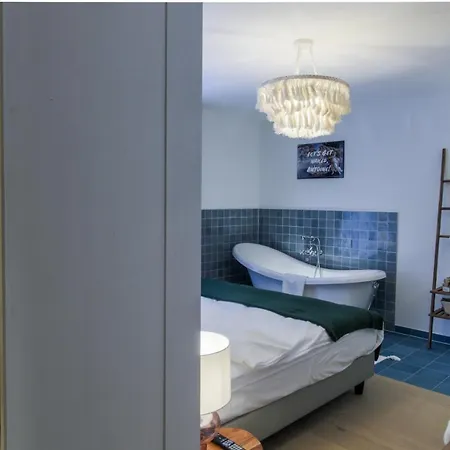 Appartement Antoine Serviced By Mirabeau